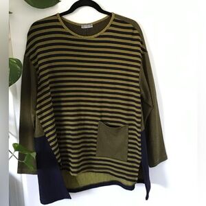 Naya Green and Navy Crew Neck Sweater Relaxed Fit